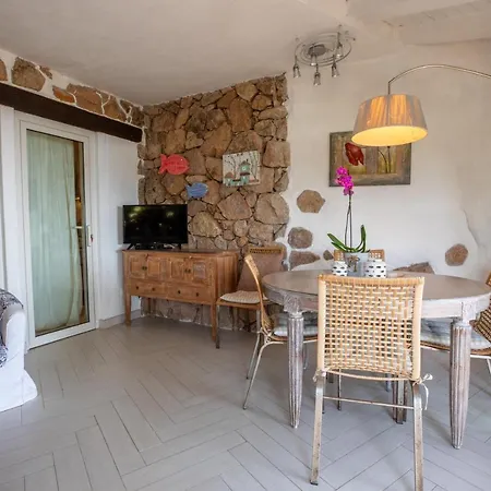 Splendido Con Giardino Vista Mare