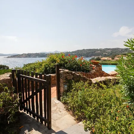 Splendido Con Giardino Vista Mare Porto Rotondo