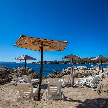 Splendido Con Giardino Vista Mare 아파트 포르투로톤도